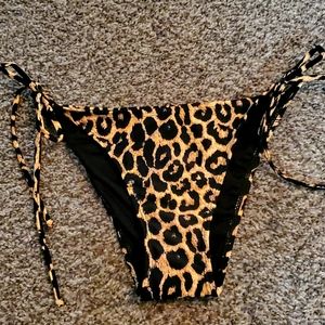 Leopard Bikini Bottoms NWOT